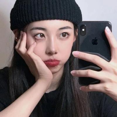 炎热的下午 封面