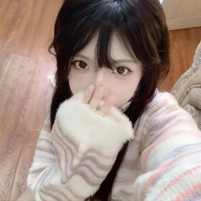 青镜行第一季 封面
